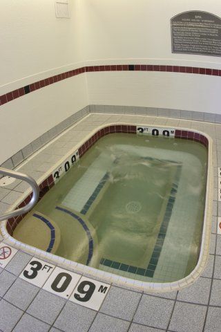 La Quinta By Wyndham Airport Hotel